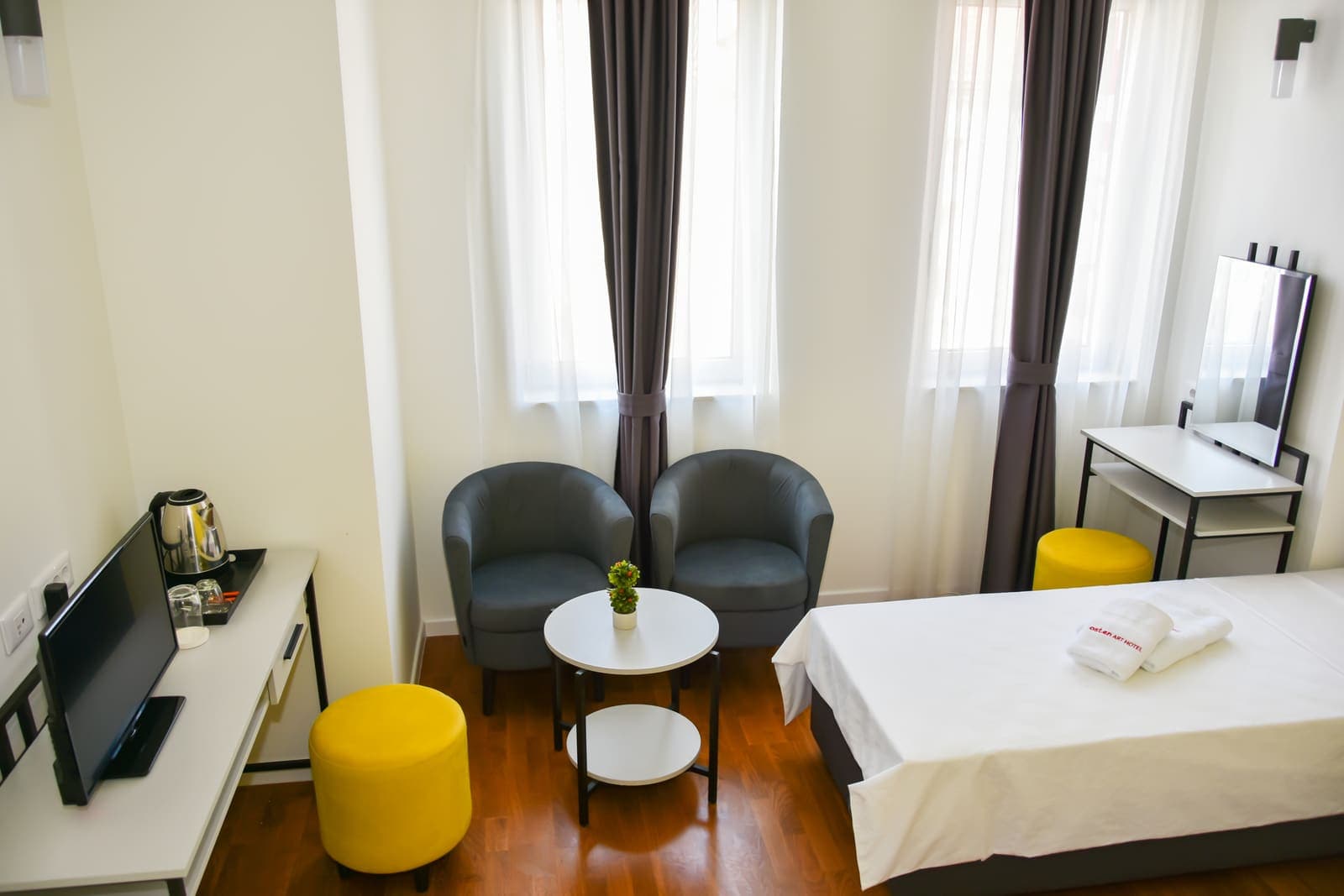 Room 1 — photo 3