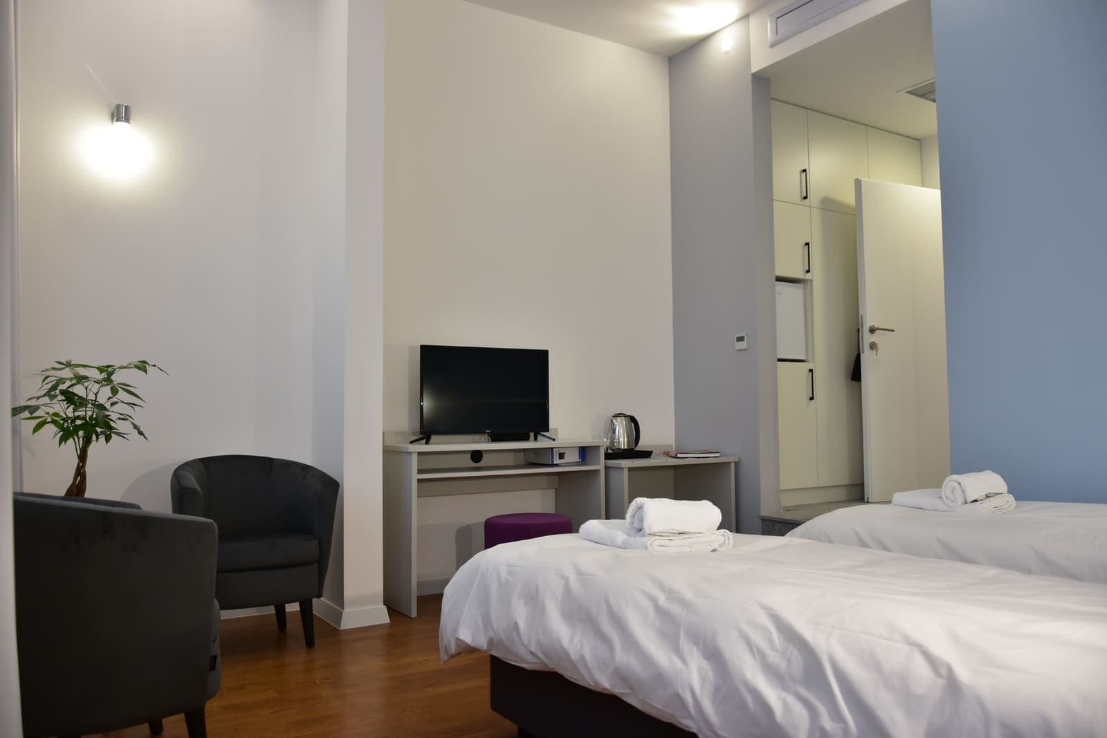 Room 13 — photo 10